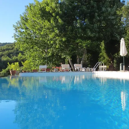 مزرعة للإقامة Agriturismo La Fenice كاستيجليون فيورنتينو